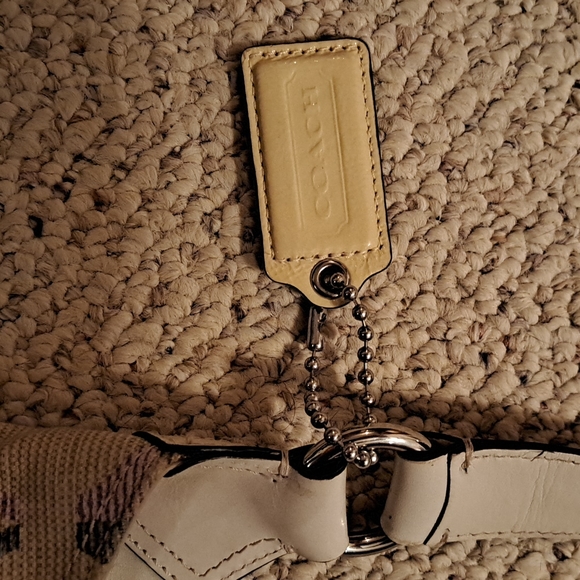 Coach Purse - Picture 3 of 3